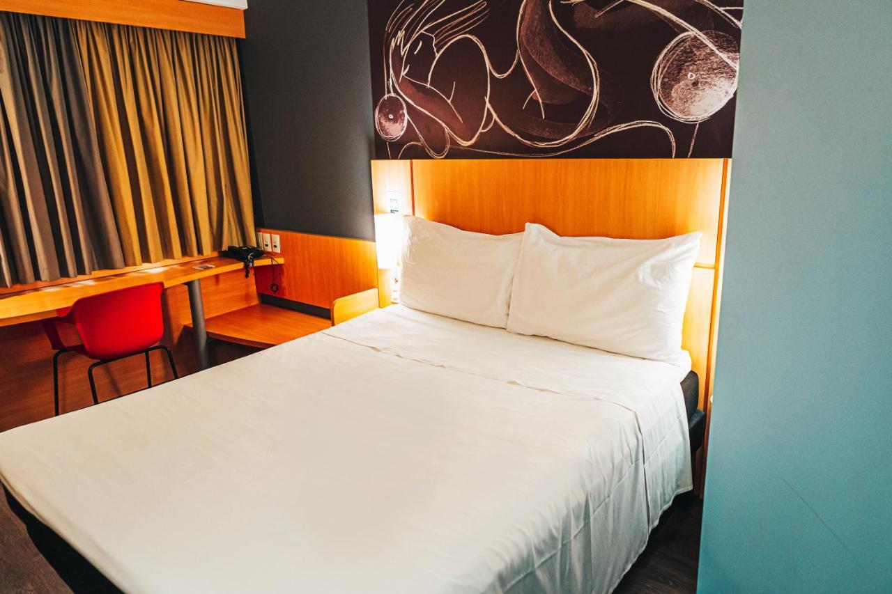 ホテル Ibis Recife Aeroporto エクステリア 写真