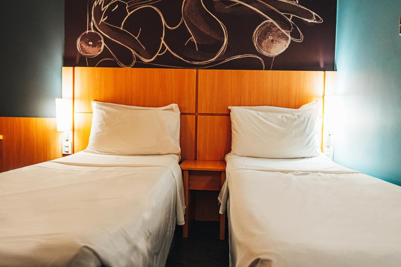 ホテル Ibis Recife Aeroporto エクステリア 写真