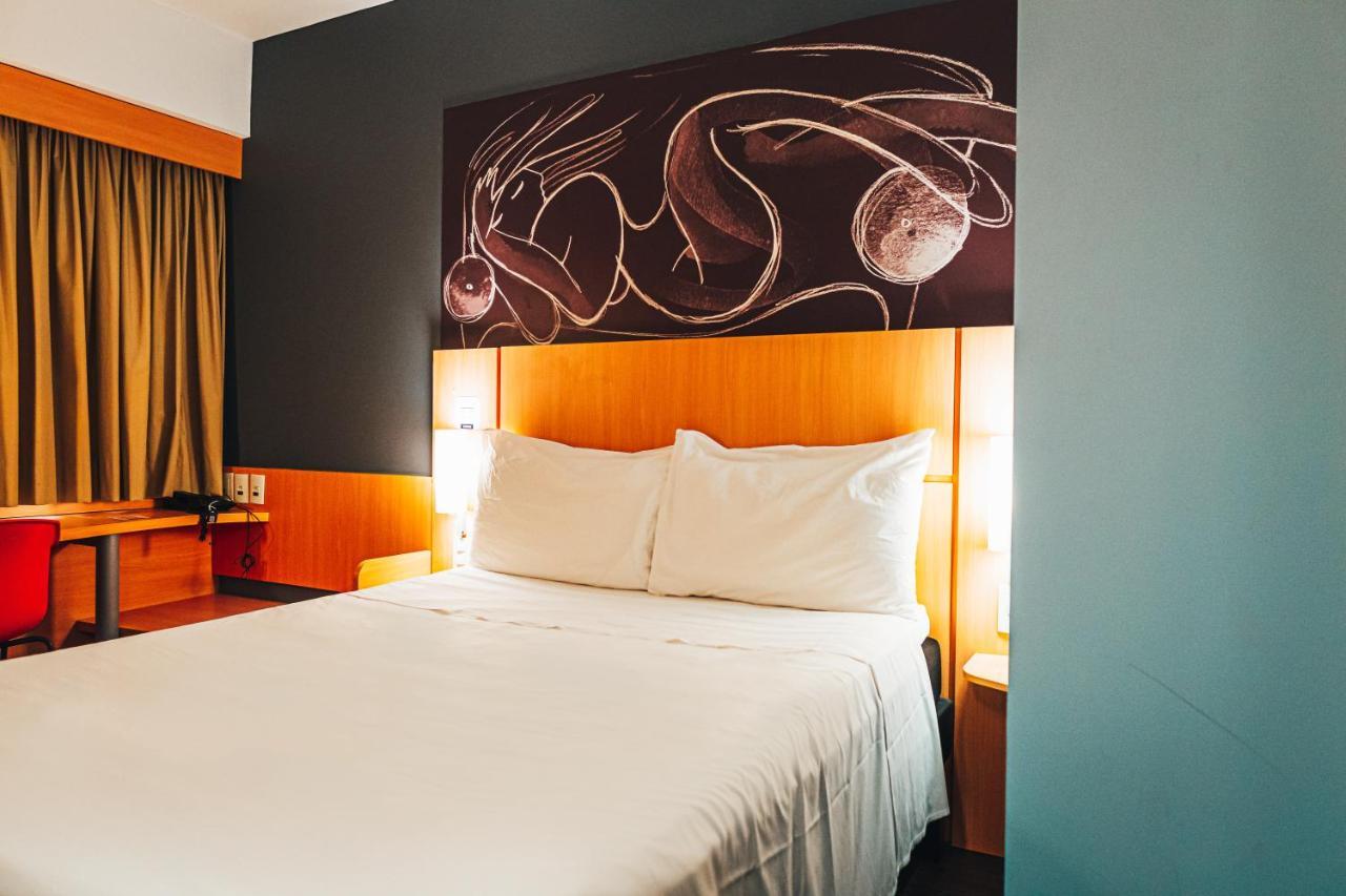 ホテル Ibis Recife Aeroporto エクステリア 写真