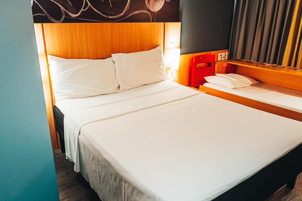 ホテル Ibis Recife Aeroporto エクステリア 写真