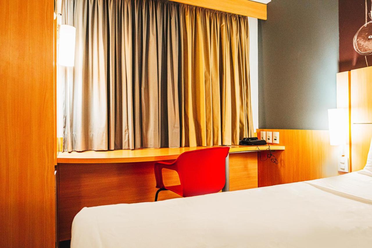 ホテル Ibis Recife Aeroporto エクステリア 写真
